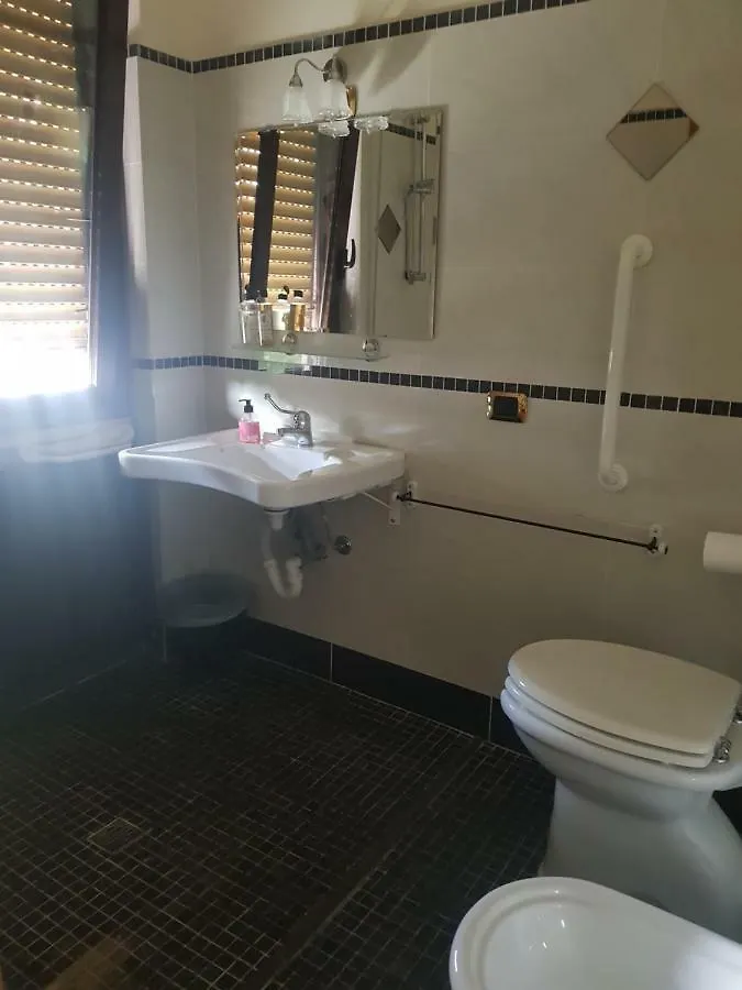 B&B Del Lago Ispra İtalya